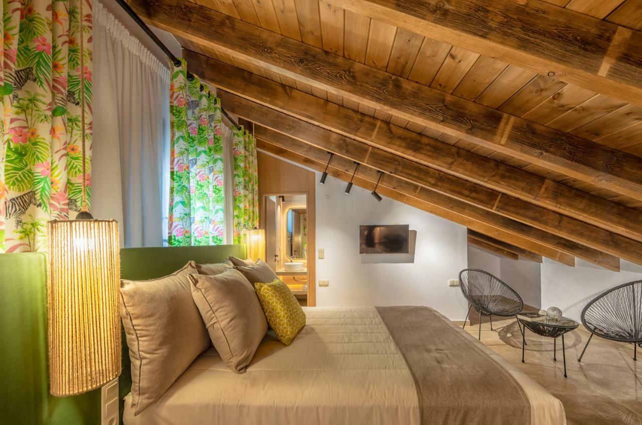 Ivoni Villa, An Iconic Summer Retreat, By Thinkvilla Perama  Екстериор снимка